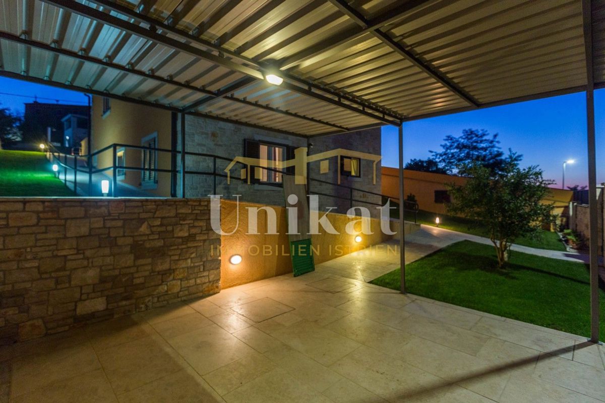 Casa con splendida vista - Vižinada